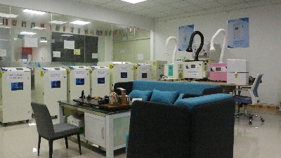 移動式焊接煙霧凈化器-激光煙霧過濾器-執(zhí)信環(huán)保專業(yè)廠家！