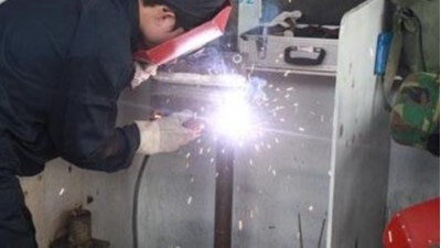 焊接煙氣凈化設備,焊接煙塵凈化,執信環保實力生產廠家。