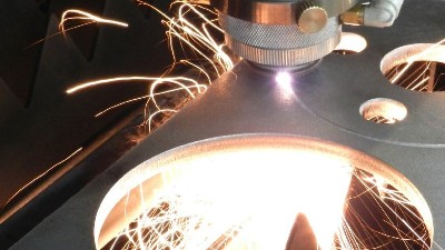 執信環保激光切割煙霧過濾器，幫助激光切割企業凈化車間污染！