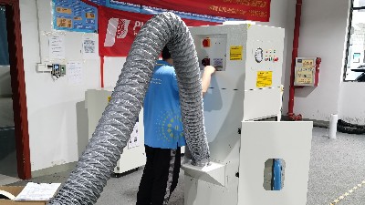 執(zhí)信環(huán)保,移動(dòng)式單機(jī)除塵器,焊接機(jī)除塵設(shè)備,可靠,品質(zhì),凈化！