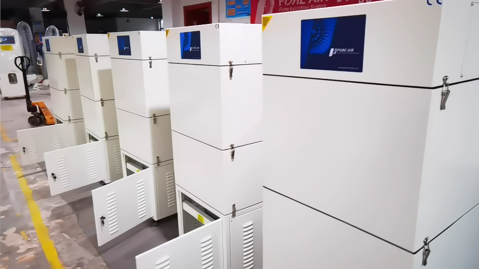 PCB激光雕刻煙霧凈化器,專業制造執信環保科技。