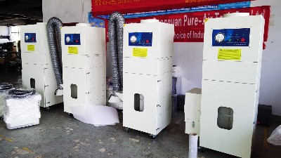 工業(yè)集塵器-工業(yè)移動吸塵器-執(zhí)信環(huán)保專業(yè)集塵設(shè)備制造廠家！
